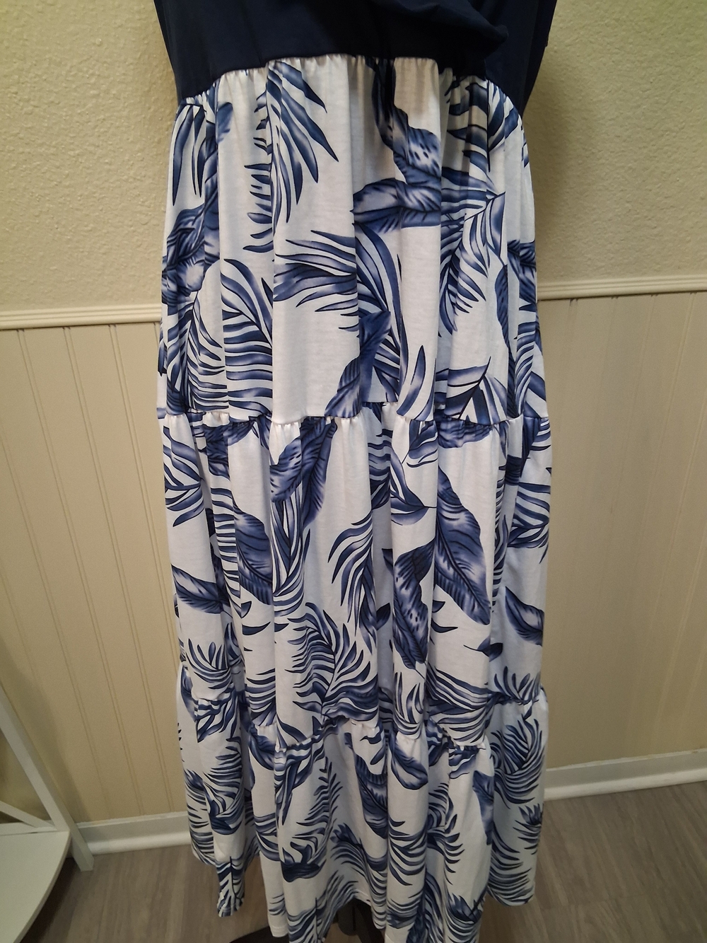 PatPat Navy and White Tropical Leaf Maxi Dress - Picture 3 of 5